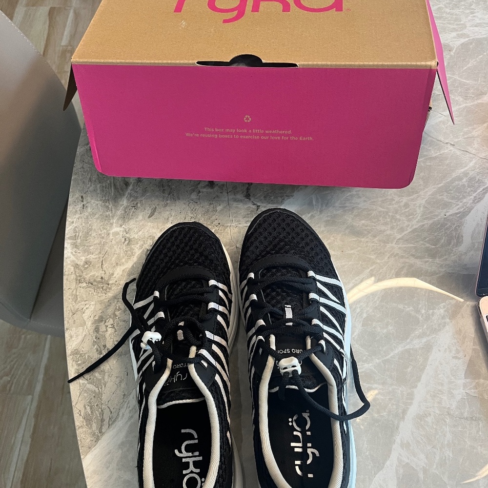 RYKA WATER SHOES, Black and white, Women's size 10